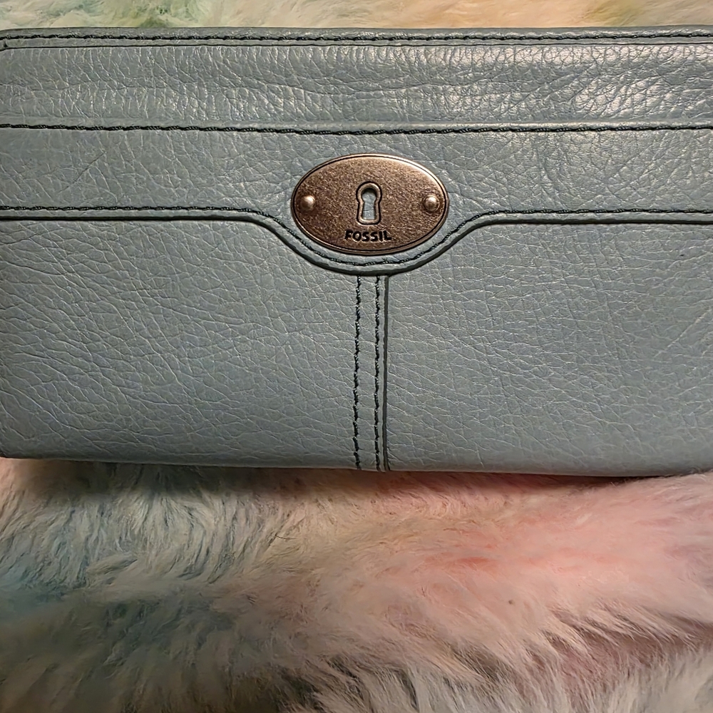 Fossil Sea Green Leather Wallet
